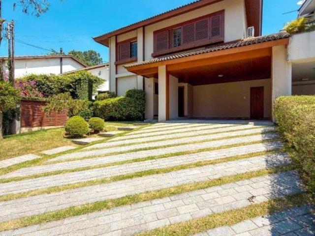 Casa 4 quartos à venda, 270 m² por R$ 2.750.000 Alphaville Santana de Parnaíba/SP