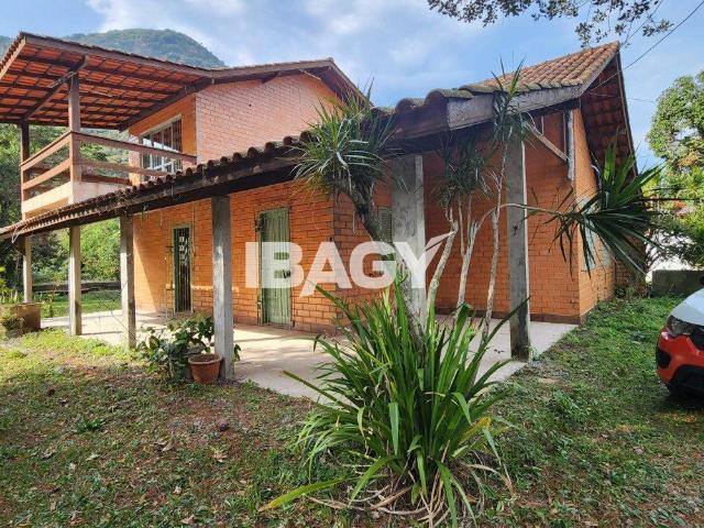 Casa 4 Quartos Armação Do Pântano Do Sul 120m²