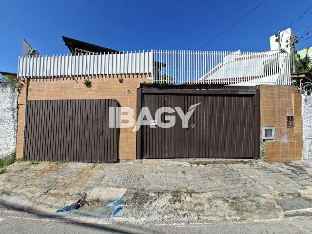 Casa 4 Quartos Barreiros 200m²