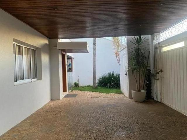 Casa 4 Quartos com 2 Suítes e 360m² Santa Tereza