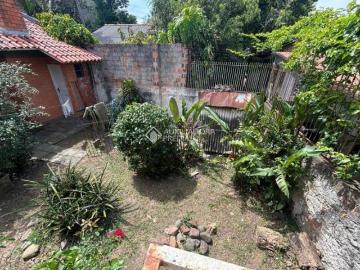 Casa 4 quartos, de 257m2, churrasqueira em amplo terreno, vaga 2 carros, prox. Puc