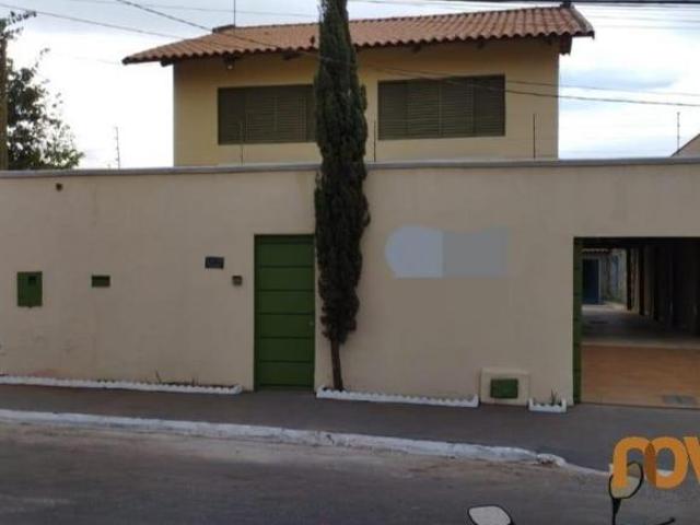 Casa 4 quartos Piscina Varanda Pq Anhanguera