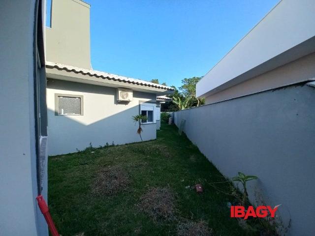 Casa 4 Quartos Ribeirão Da Ilha 230m²
