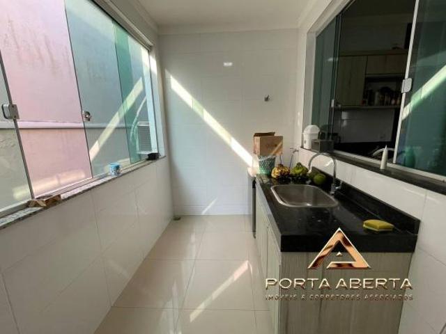 Casa 4 Quartos, sendo 1 Suite em lote de 470 m2 Belvedere COD 516