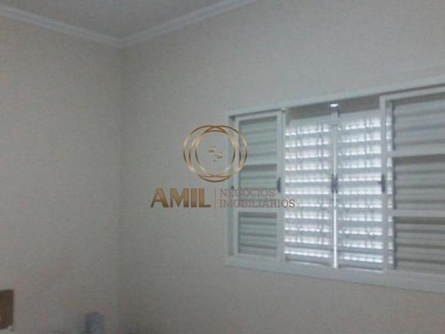 Casa / 4 quartos sendo um suíte com closed / Jardim terras do sul / 170 m² A/C São José dos Campos