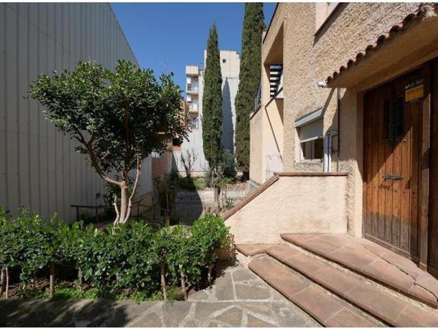 CASA 4 VIENTOS EN EL CENTRO DE SENTMENAT