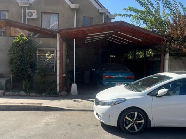 Casa 4D+3B, Condominio Las Palmas de Maipu