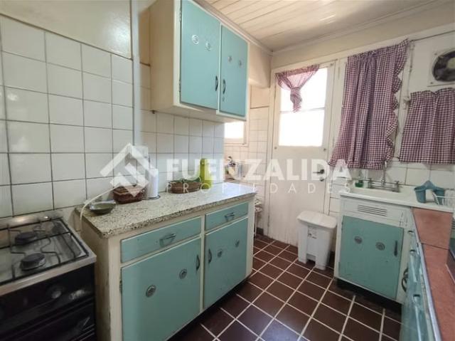 Casa 4d 3b 201m2 585m2 Algarrobo Clásico | 4 dormitorios por 320000. 00 en Algarrobo