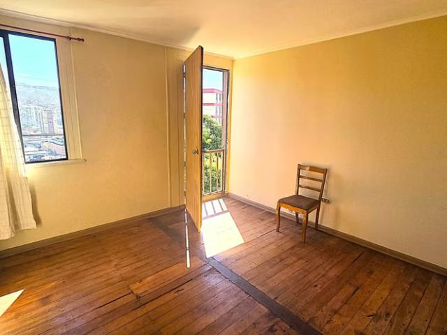 Casa 4D 4B | Detrás Colegio Salesianos | Linda vista | 4 dormitorios por 60000. 00 en Valparaíso