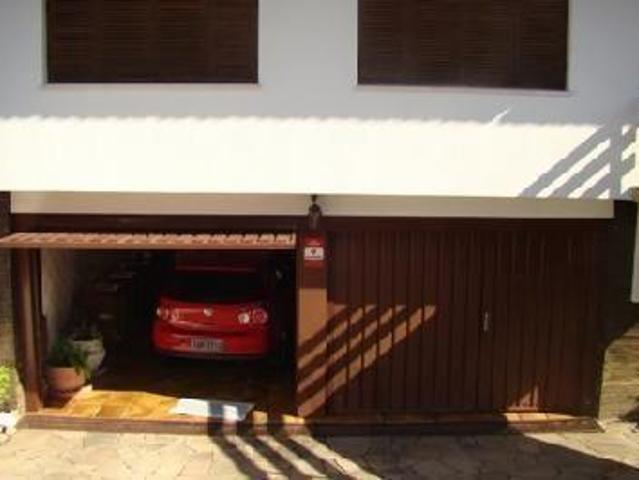 Casa 550m², 4 dormitórios, sendo 2 suítes, 4 vagas Vila Assunção