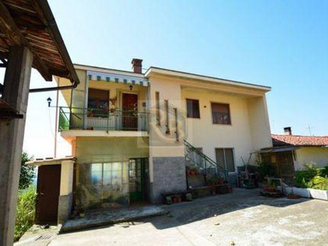 Casa 5 camere da letto, Pino D'asti Piedmont 14020 DS104294914