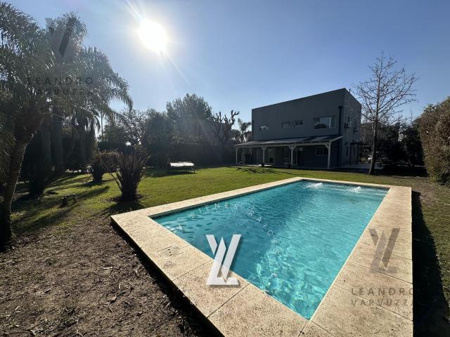 Casa 5 ambientes en venta en Ombues de Hudson