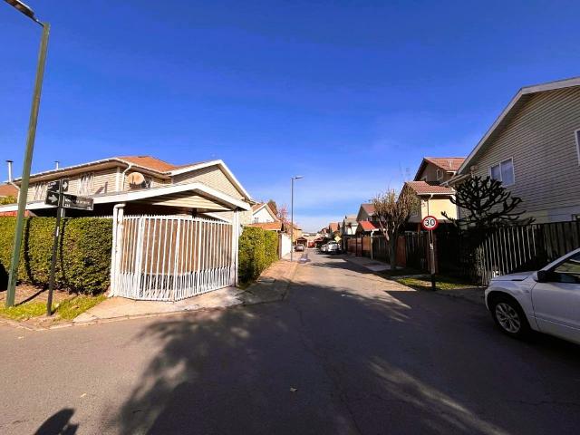 CASA 5 D 3 B EL ROSAL 3 ESTACI