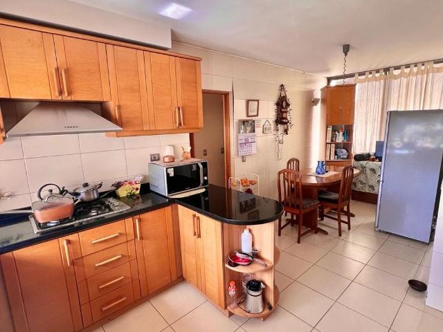 CASA 5 DORMITORIOS 3 PISOS LOMAS DE SAN SEBASTIANCONCEPCIÓN