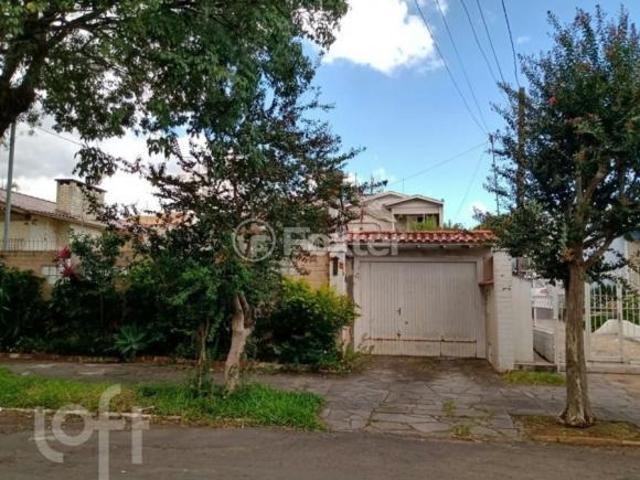 Casa, 5 dormitórios, 162 m², em Fião