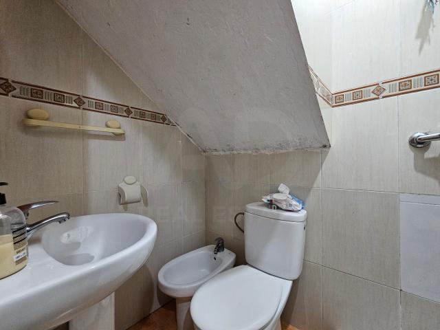 Casa 5 dormitorios 175 m2