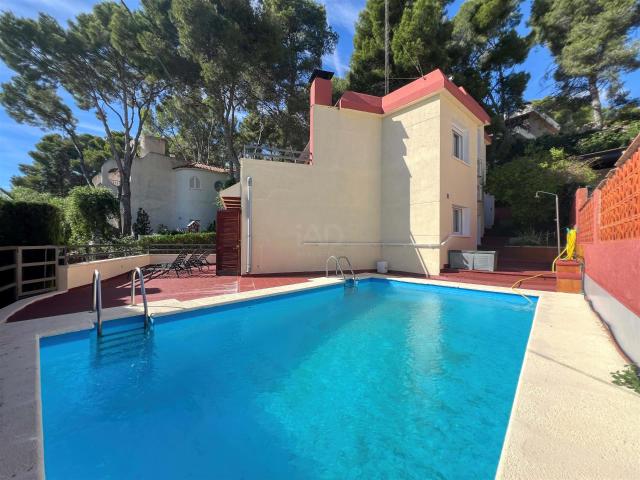 Casa 5 dormitorios 210 m2 260m² Tarragona