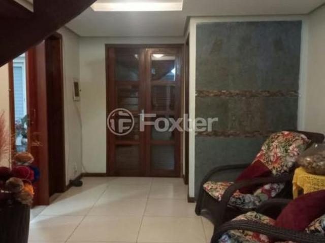 Casa, 5 dormitórios, 261.42 m², em Sarandi