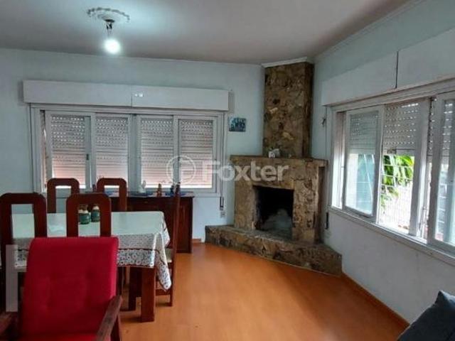 Casa, 5 dormitórios, 272 m², em Medianeira
