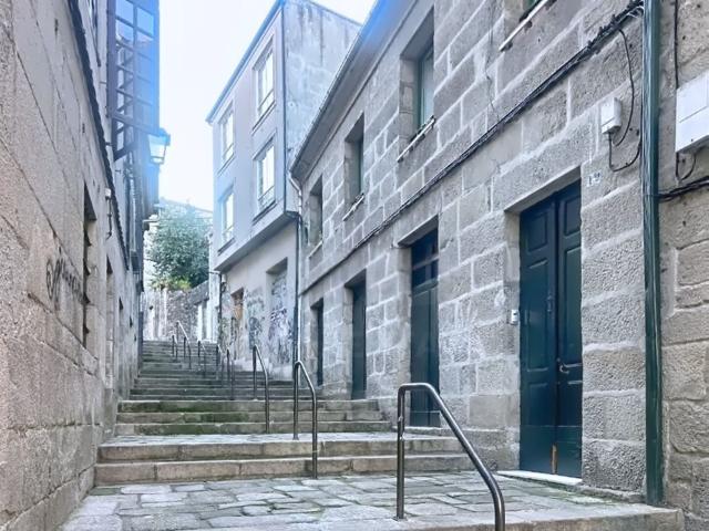 Casa 5 dormitorios 330 m2 337m² Pontevedra