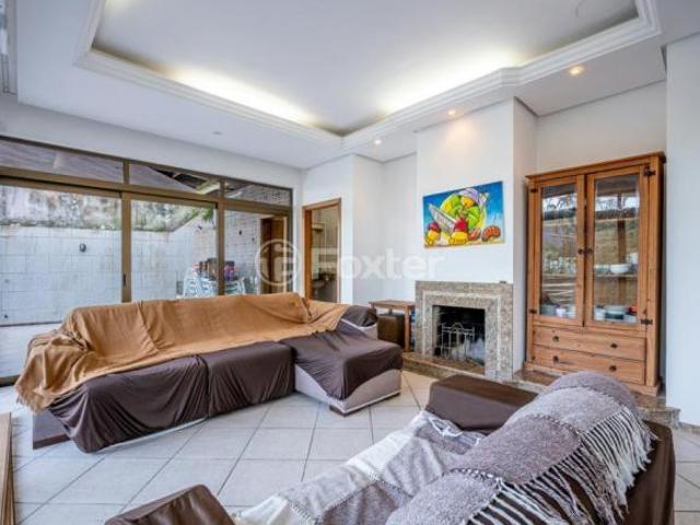 Casa, 5 dormitórios, 469.32 m², em Vila Conceição