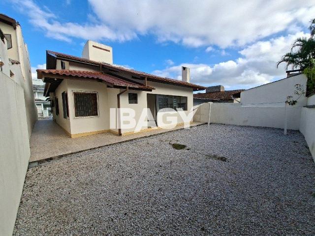 Casa 5 Quartos Santa Mônica 255m²