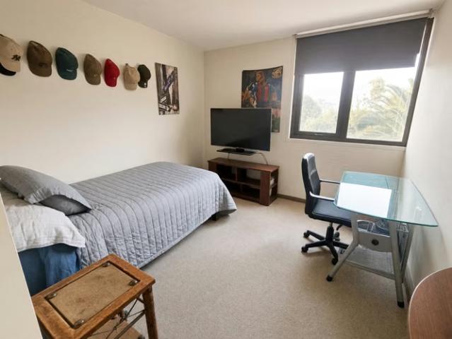 Casa 5D/4B en condominio con piscina y quincho Chicureo | 5 dormitorios por 12900.00 en Colina