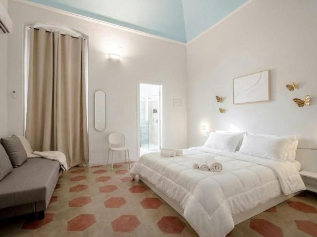 Casa 6 camere da letto, Bari Bari 70122 DLS105136435