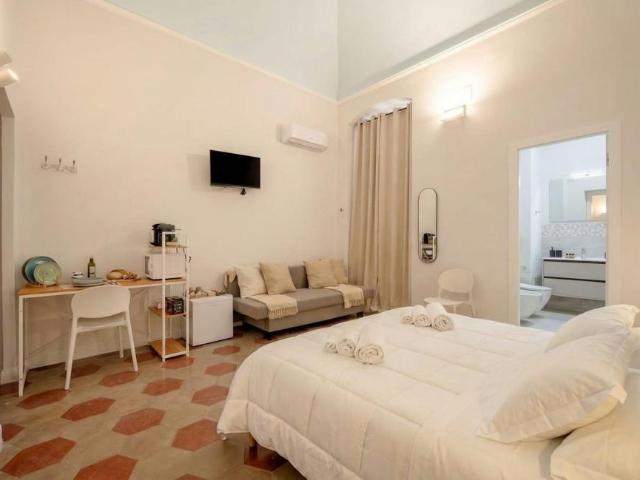 Casa 6 camere da letto, Bari Bari 70122 ES105136435
