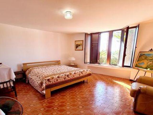 Casa 6 camere da letto, Fontane Bianche Sicily 96100 ES96328032