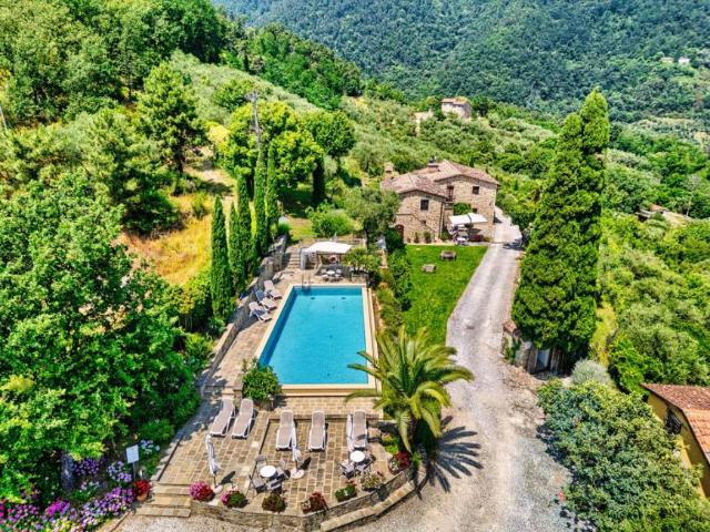 Casa 6 camere da letto, Pescia Pescia ES105120574