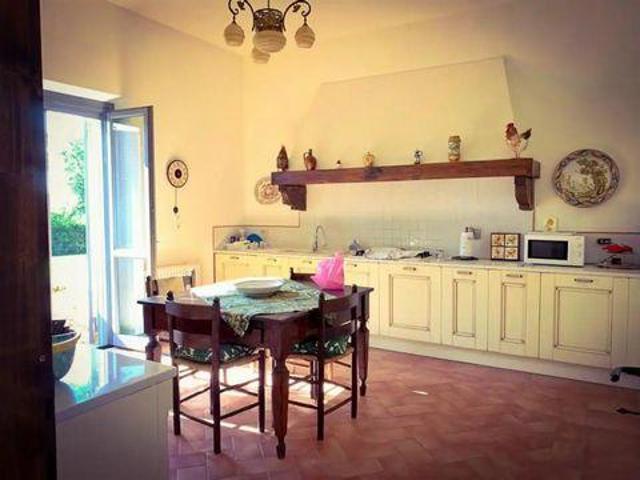Casa 6 camere da letto, Rome Lazio ES103846110