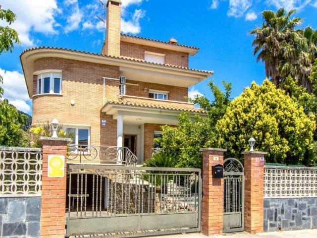 Casa 6 Dormitorio Sentmenat Sentmenat ES105024597