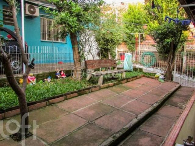 Casa, 6 dormitórios, 205 m², em Primavera