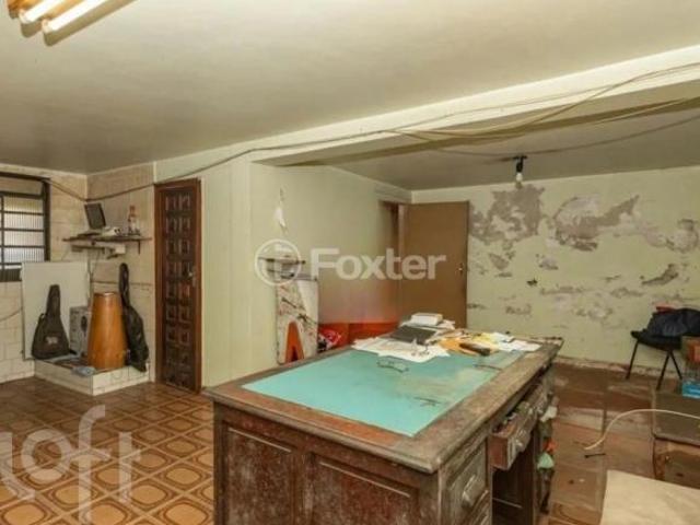 Casa, 6 dormitórios, 240 m², em Planalto Paulista