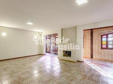 Casa 6 quartos 4 suítes terreno de 2.500 m² energia solar aceita financiamento FGTS Park Way Bra