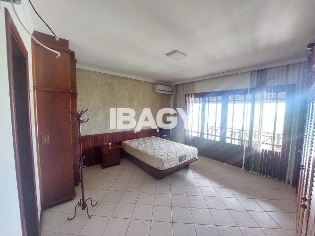 Casa 6 Quartos Sambaqui 314m²