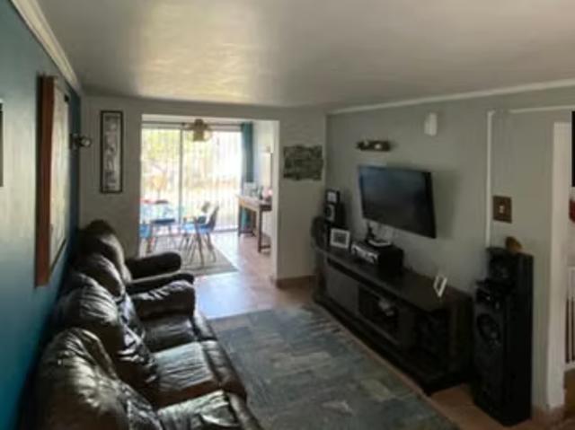 Casa 6d, 3b, 188 m2, 320 m2, cercana hospital el carmen | 6 dormitorios por 4900.00 en Maipú
