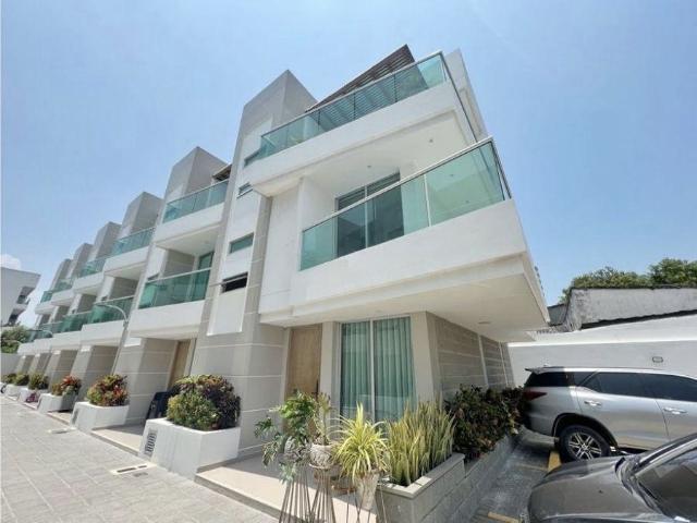 CASA #70a 126 a, Cl. 70 crspo, Crespo, Cartagena