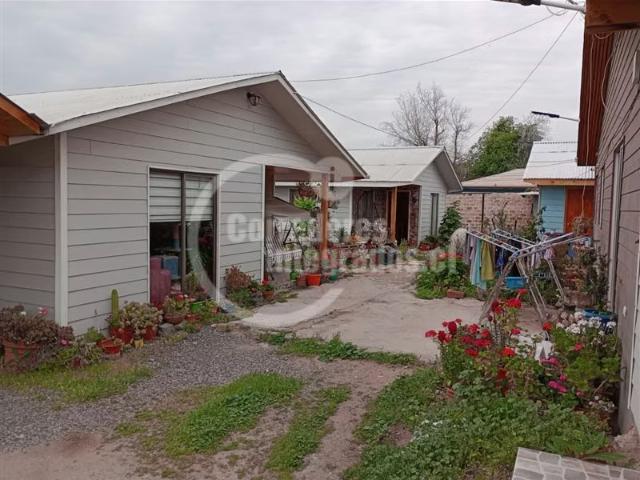 Casa, 7 Dorm. En Sector Tranquilo De Til | 7 dormitorios por 380000. 00 en Tiltil