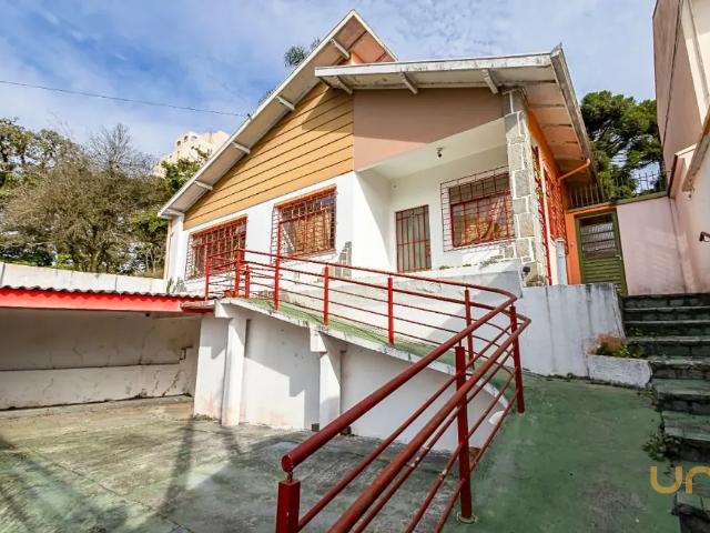 Casa 7 Quartos São Francisco 220m²