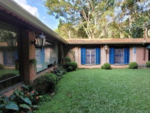 Casa, 7km do Centro, Embu guaçu, SP
