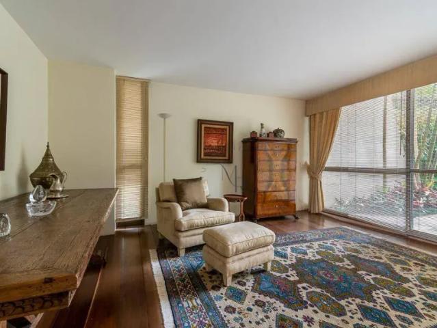 Casa com 4 dormitórios, 885 m² venda por R$ 12.000.000,00 ou aluguel por R$ 67.800,00/mês Pacaem