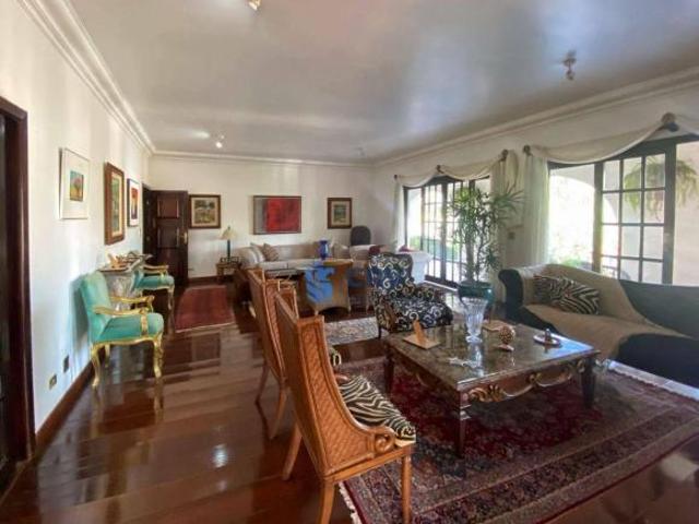 Casa à venda, 815 m² por R$ 17.000.000,00 Bela Suiça Londrina/PR