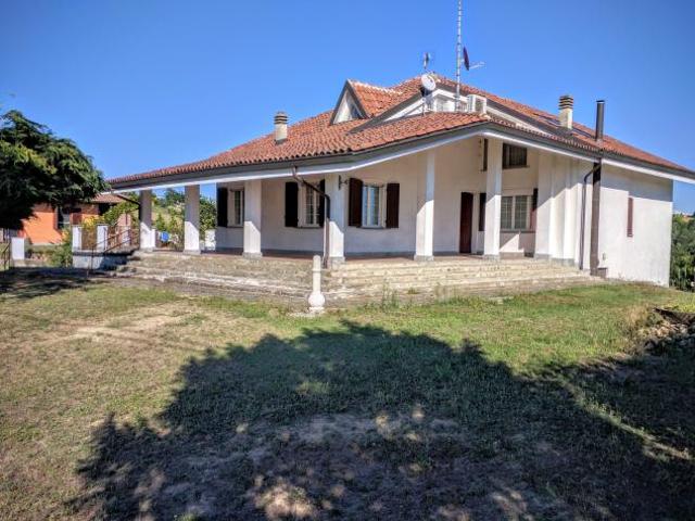 Casa 8 camere da letto, Calliano Calliano 14031 DS65784934