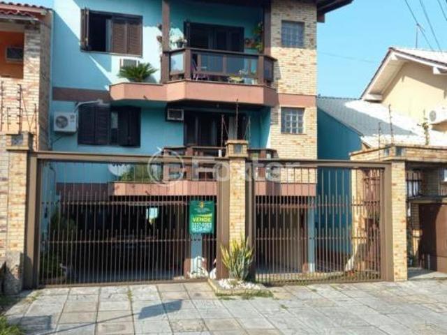 Casa, 8 dormitórios, 517.21 m², em COHAB