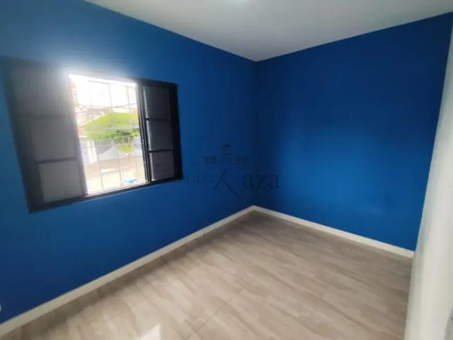 Casa/Condomínio Residencial No bairro Jardim América 87m²
