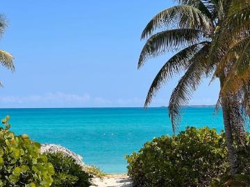 CasaCasa en Venta Frente al Mar Isla Blanca Cancun
