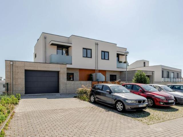 Casaa 3 quarto, Viana do Castelo Viana do Castelo 4900 DS95634849