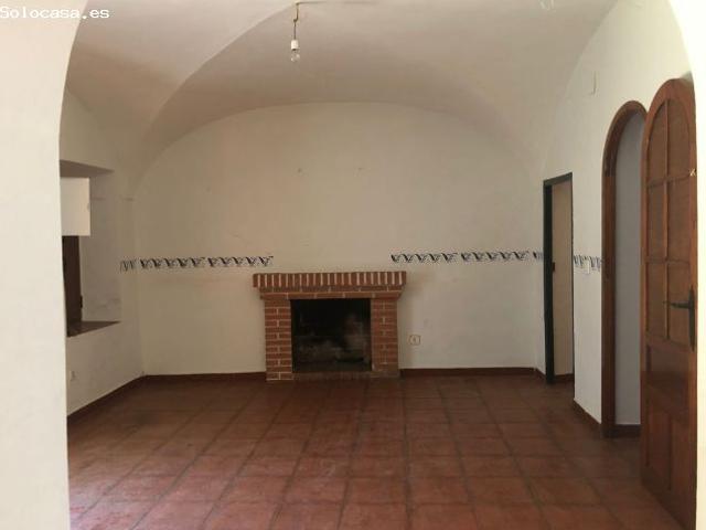 CASABANCO VENDE CASA DE TRES DORMITORIOS EN MADROÑERA